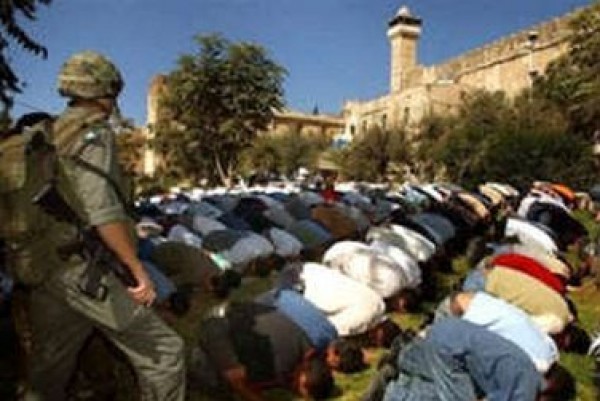 حملة وطنية لتكثيف الصلاة في الحرم الإبراهيمي