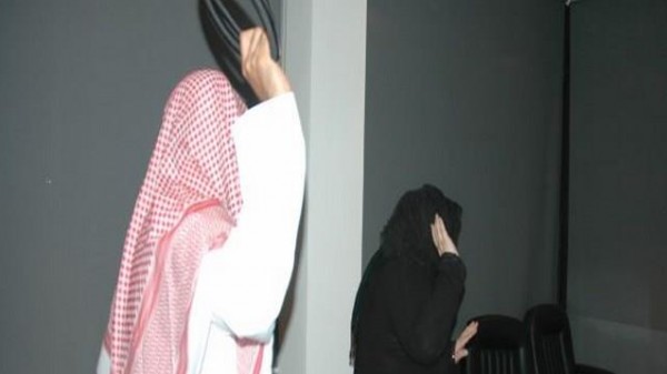 سعودي يقتل زوجته الكويتية رمياً بالرصاص