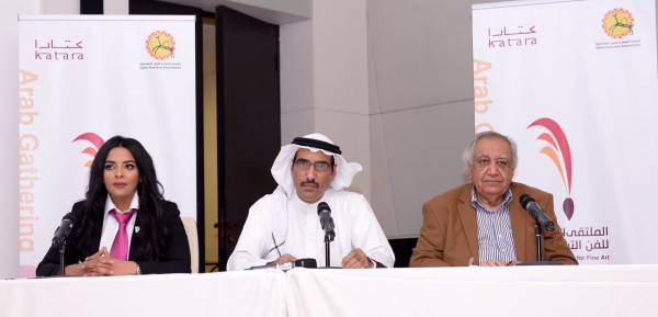 الملتقى العربي يناقش وضع الفن التشكيلي