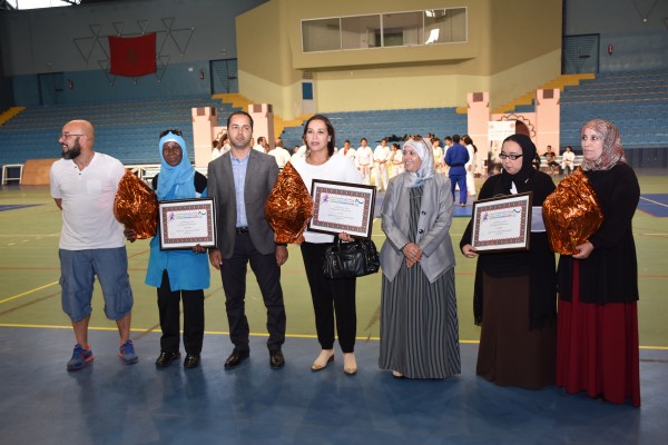 مصلحة الشؤون الرياضية بجماعة أكادير تكرم النساء الرياضيات