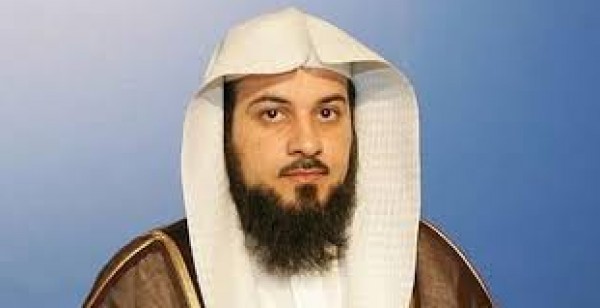 لا بأس أن تفتش الزوجة في هاتف زوجها