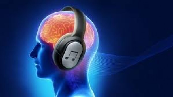 الاستماع للموسيقى ينشط الدماغ