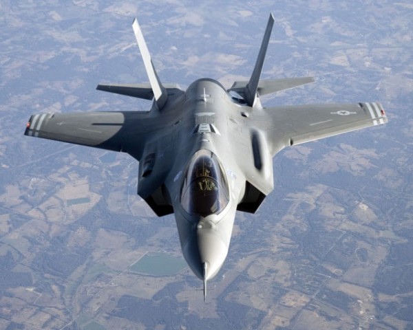  إسرائيل تتسلم 3 طائرات "F-35" في شهر ابريل المقبل  9998808569