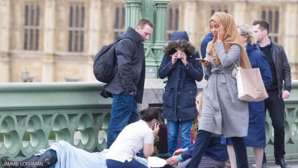 بالصور.. المسلمة المحجبة بهجوم لندن..  تخرج عن صمتها