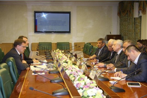 حواتمة يلتقي رئيس لجنة الاتحاد الفدرالي الروسي للشؤون الخارجية