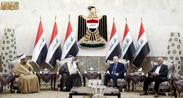 نائب رئيس العراق يستقبل وفدا من المجمع الفقهي