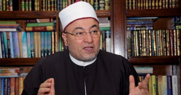 محاربة خالد الجندي لتجار الدين على الهواء مباشرة