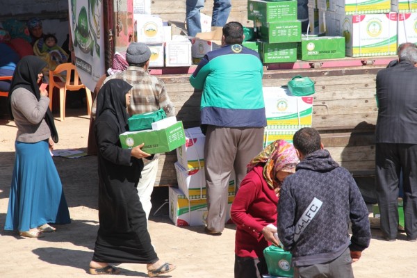 الحملة الوطنية السعودية توزع المساعدات بمدينة كلس التركية