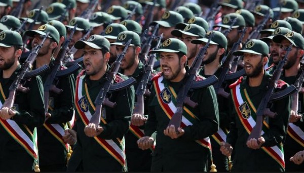 اغتيال قائد في الحرس الثوري الإيراني على يد جماعات مسحلة
