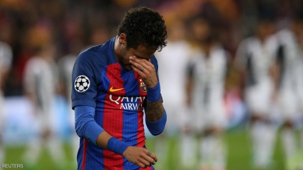 شاهد.. دموع نيمار تحزن جماهير البرسا بعد الخروج الأوروبي
