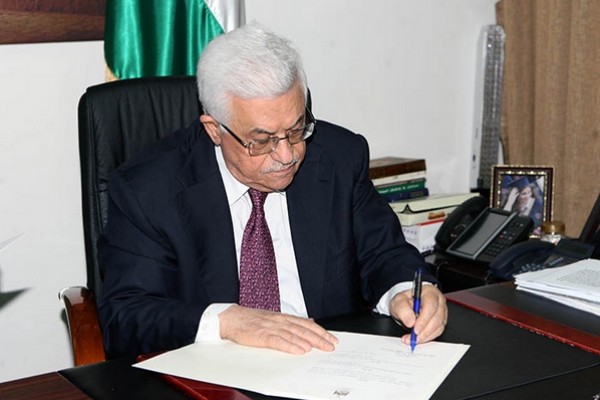 الرئيس عباس يتكفل بعلاج الطفل "محمود خضر" من خانيونس
