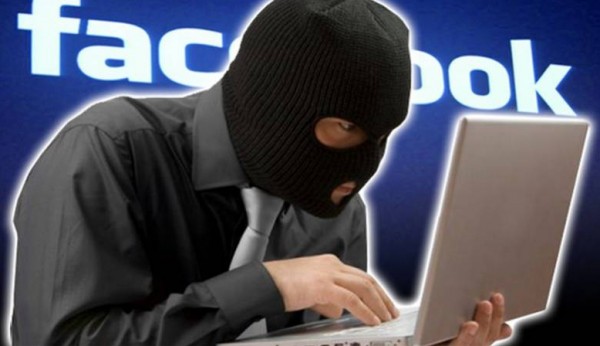 الشرطة تكشف قضية تهديد لمواطنه عبر "الفيسبوك" في طولكرم