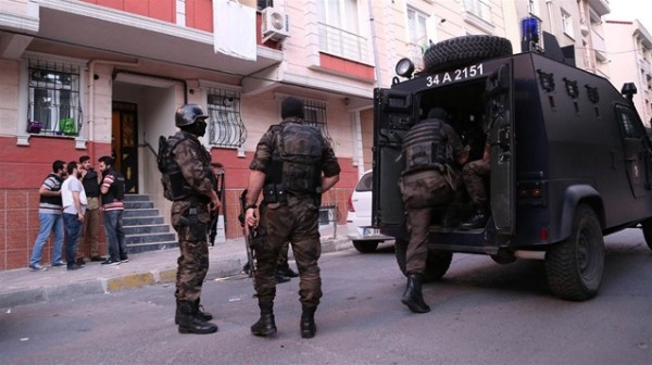 بينهم سوريان..الأمن التركي يوقف 6 أشخاص لانتمائهم لتنظيم الدولة