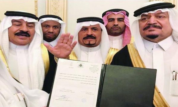 هدية لن تخطرلك في حفل زفاف سعودي تصيب الحضور بالاندهاش!