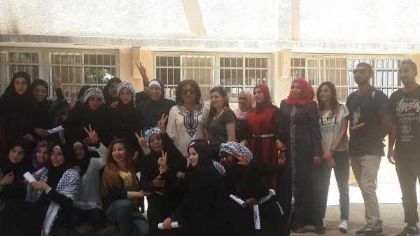 تخريج الطالبات الملتحقات ببرامج تدريب السيرك بمشاركة ممثلي المؤسسات الرسمية