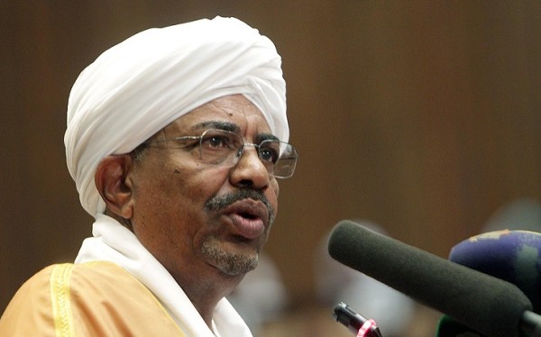 البشير يقدم دعمه الكامل لحكومة "الوفاق الوطني"