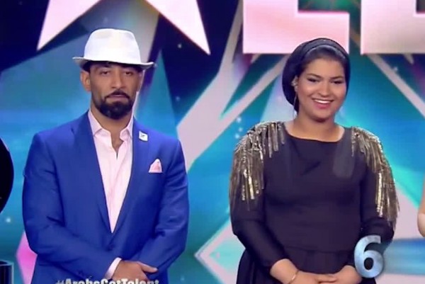 إيمان الشميطي من المغرب تغني أمي و بنتي