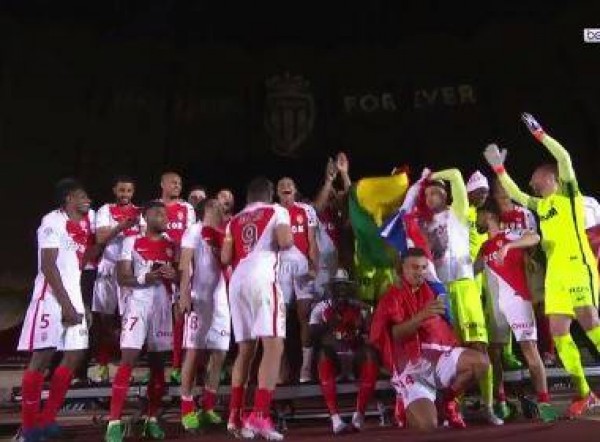 ريال مدريد على بعد نقطة من لقب الليغا