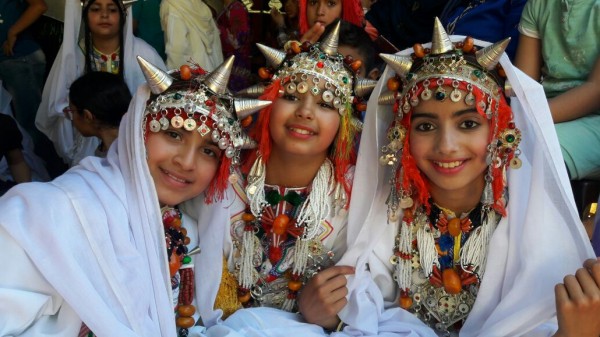 جمعية امهات واباء تلاميذ مدرسة ببويزكارن تحتفل بالتراث الأمازيغي