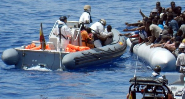 خفر السواحل الإيطاليون ينقذون 2300 مهاجرا قبالة سواحل ليبيا