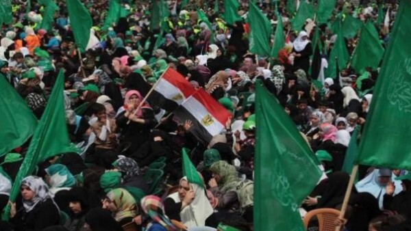 حماس تطالب مصر بتطبيق ماتم الاتفاق عليه من تسهيلات لغزة