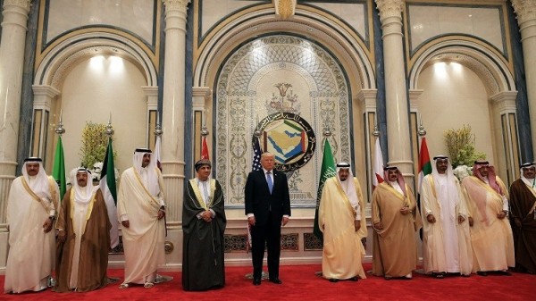 اختتام القمة الخليجية الأمريكية في الرياض بعد جلسة مغلقة