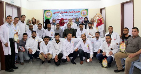 مجمع عدوان يكرم اللجان العاملة والممرض المثالي