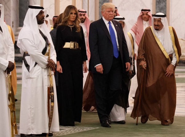 ماذا يهدي الملوك السعوديون ضيوفهم؟!