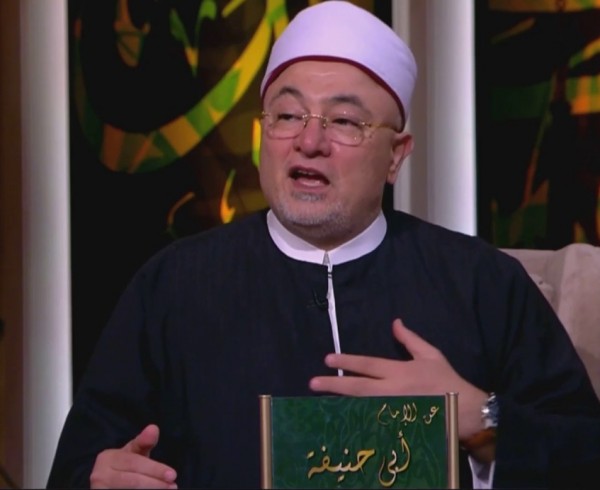 الشيخ خالد الجندي يوضح هل يفسد العطر الصيام في رمضان؟