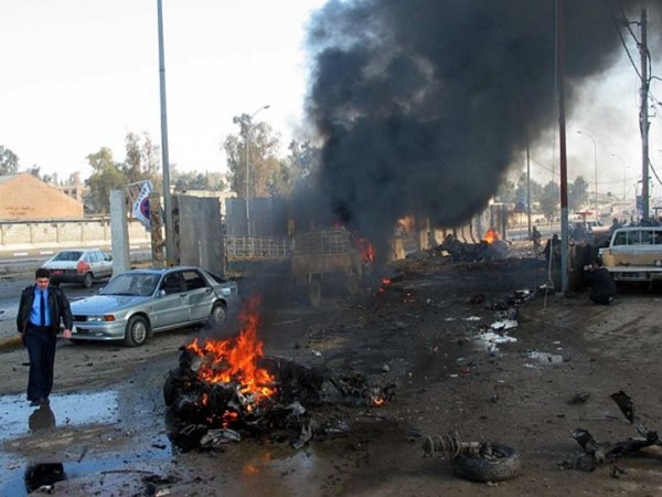 21 مدنياً بين مصابين وقتلى في انفجار باليمن
