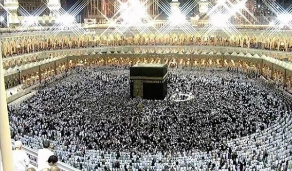 أمير منطقة مكة المكرمة يأمر بإخلاء المسعى بكامل أدواره