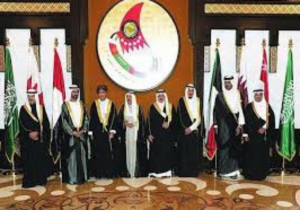 أزمة خليجية عربية.. قطر في دائرة المقاطعة الدبلوماسية