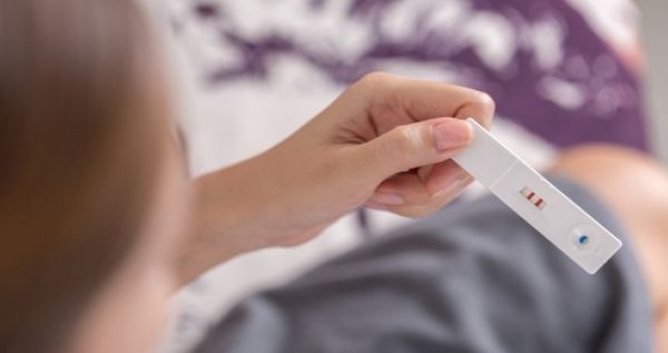 ما المعدل الطبيعي لتأخر الحمل بعد الزواج؟