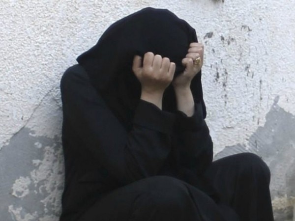 "بائعة حب الحمام" في مكة تستدرج صديقتها اليمنية ليغتصبها شقيقها!