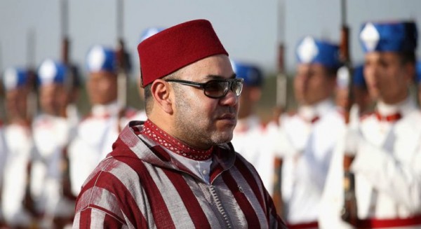 ملك المغرب يوصي بمعالجة وضعية مجموعة من 13 أسرة سورية