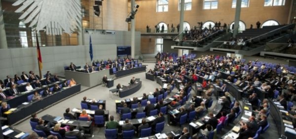 البرلمان الالماني يخفض قواته فى كوسوفو