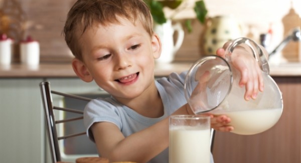 طفلك يمكن أن ينمو دون تناول الحليب!