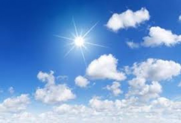 الطقس: استمرار الموجة الحارة وتحذيرات من التعرض لأشعة الشمس