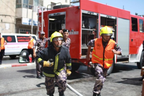 الدفاع المدني يسيطر على حريق هائل شمال غرب القدس