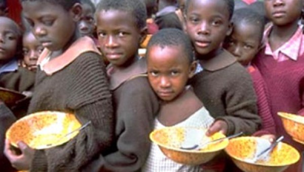 منظمة إغاثية:مخاوف من موت 20 ألف طفل بالصومال بسبب الجوع