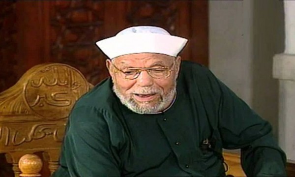 بالفيديو: موقف كان السبب وراء مسح الشيخ الشعراوي للحمامات