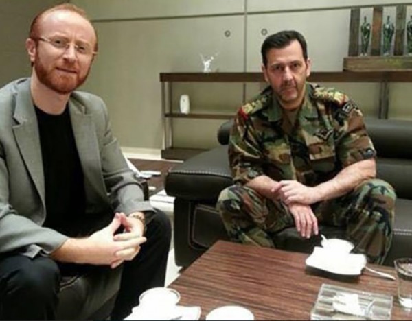 مصطفى الخاني يفاجئ متابعيه بصورة مع الأسد | دنيا الوطن