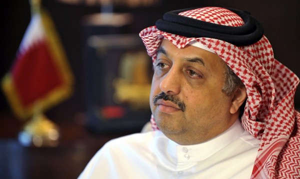 وزير الدفاع القطري يتهم الدول المقاطِعة بالتخطيط للإطاحة بالأمير تميم