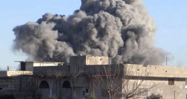 مصرع 12 شخصاً في انفجار هز مصنع للنسيج بمحافظة إدلب