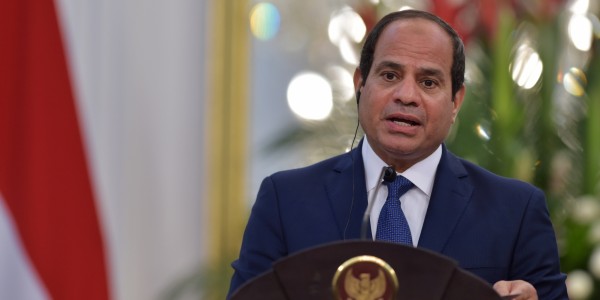 السيسي: يجب تعزيز الجهد الدولي للتوصل لتسويات سياسية لأزمات المنطقة
