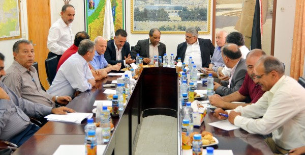 لبحث حلول لأزمة المياه بسلفيت.. زبيدي يستقبل رئيس سلطة المياه