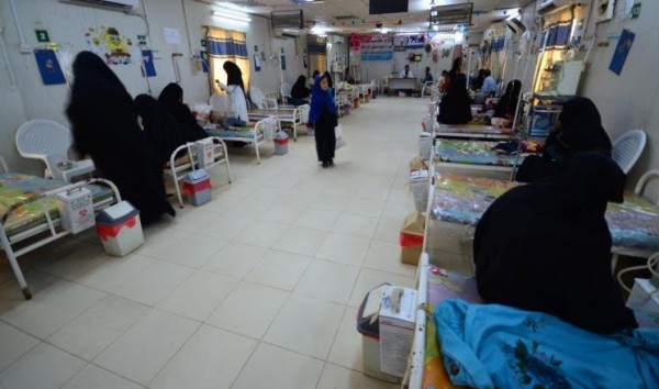 حوثيون يحتجزون حاويات محملة بعلاج وباء الكوليرا