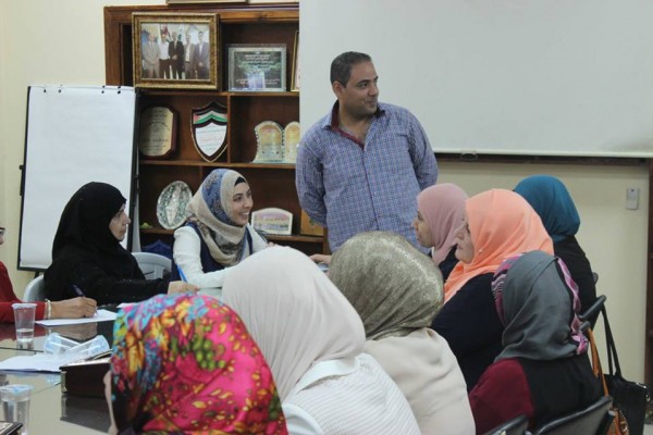 ورشة تدريبية حول تفعيل أدوار عضوات المجالس المحلية بالعمل المجتمعي
