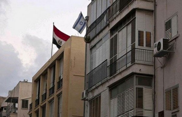 لبحث إعادة فتح السفارة.. وفد إسرائيلي يزور القاهرة