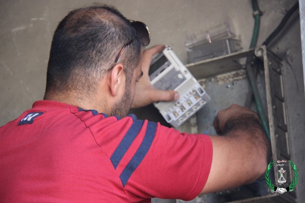 بدء حملة تصويب عدادات الكهرباء في بيت عوا